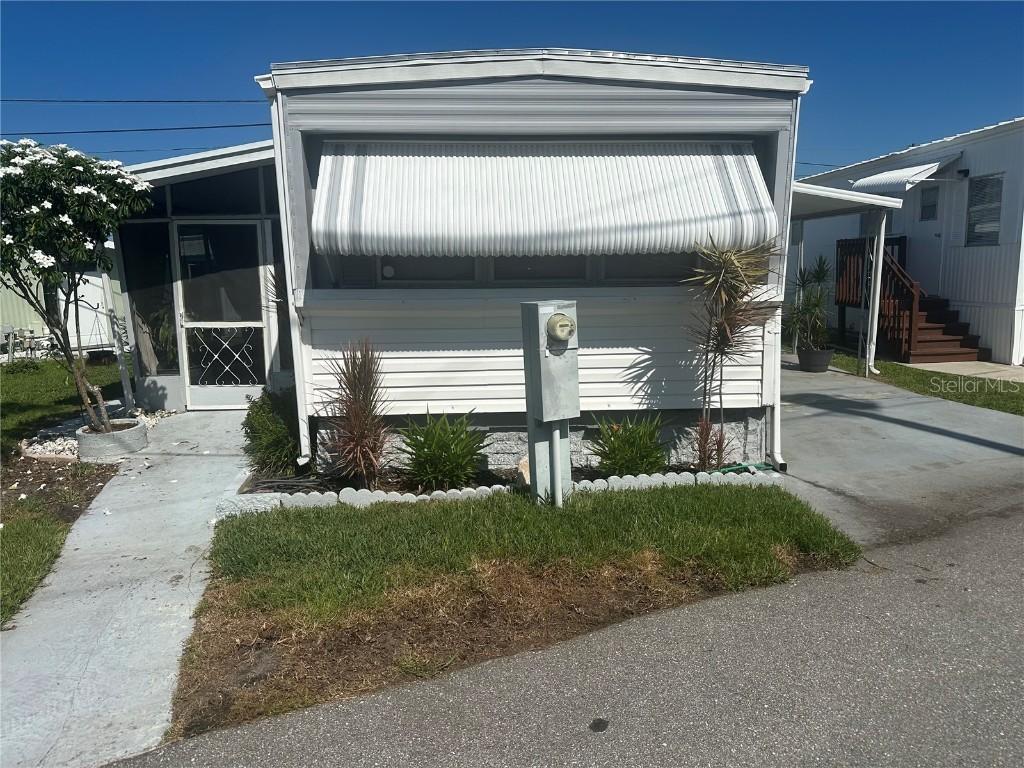 4752 66th Ln., St Petersburg, FL 33709