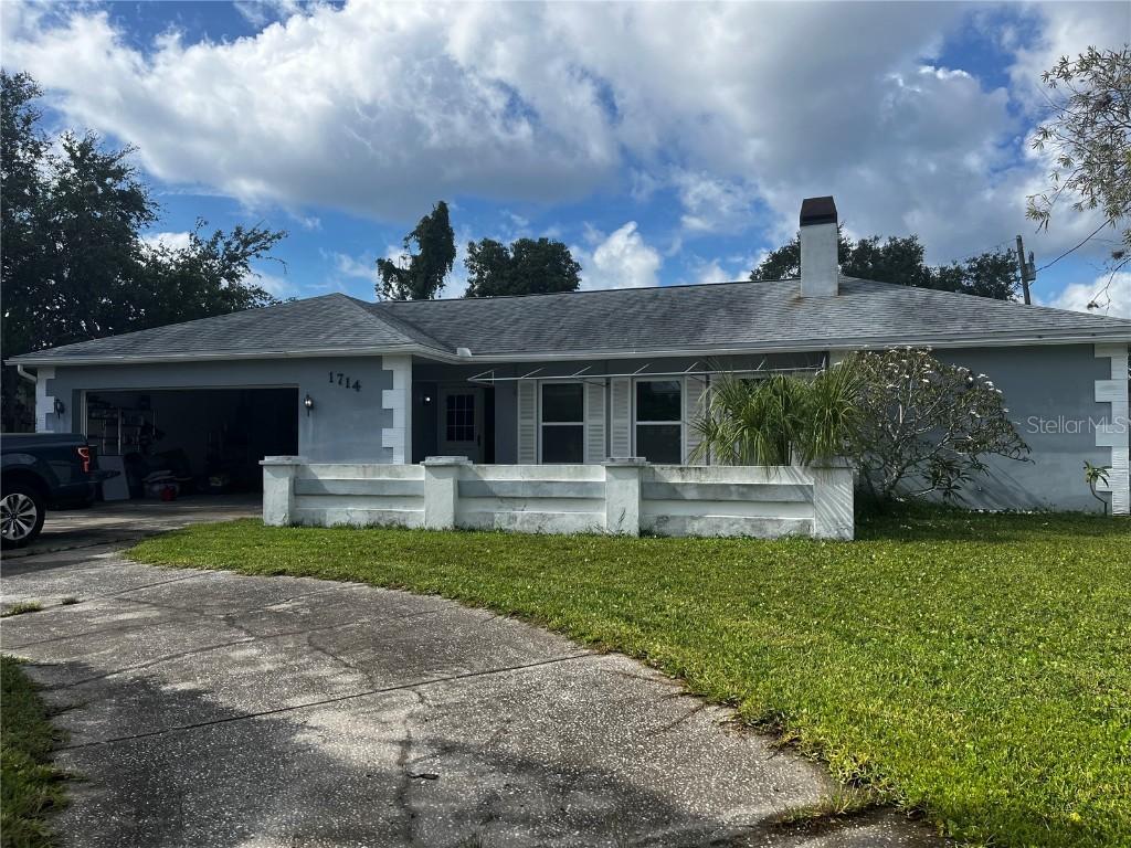 1714 Delaware Ave., St Petersburg, FL 33703