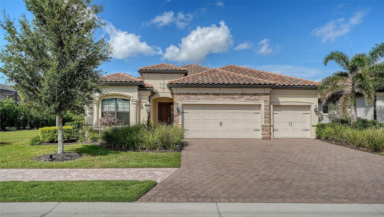 7050 Highgate Ln., Lakewood Ranch, FL 34202
