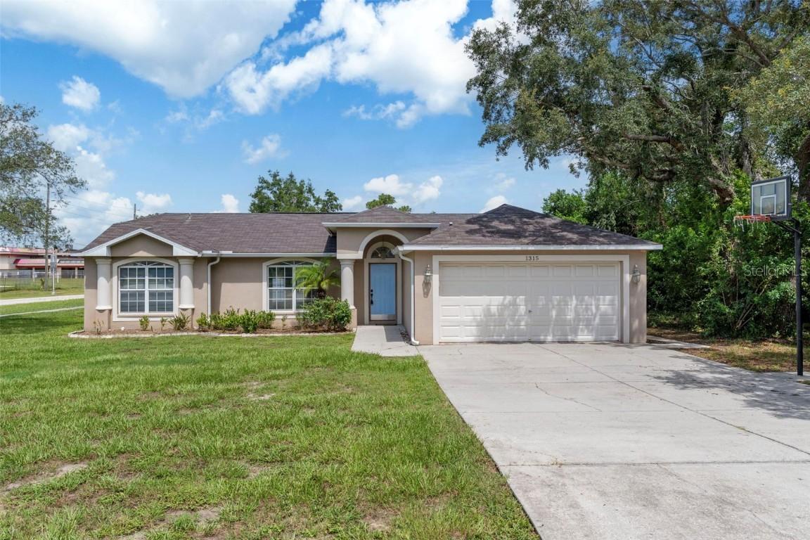 1315 Leeward Ave., Spring Hill, FL 34606