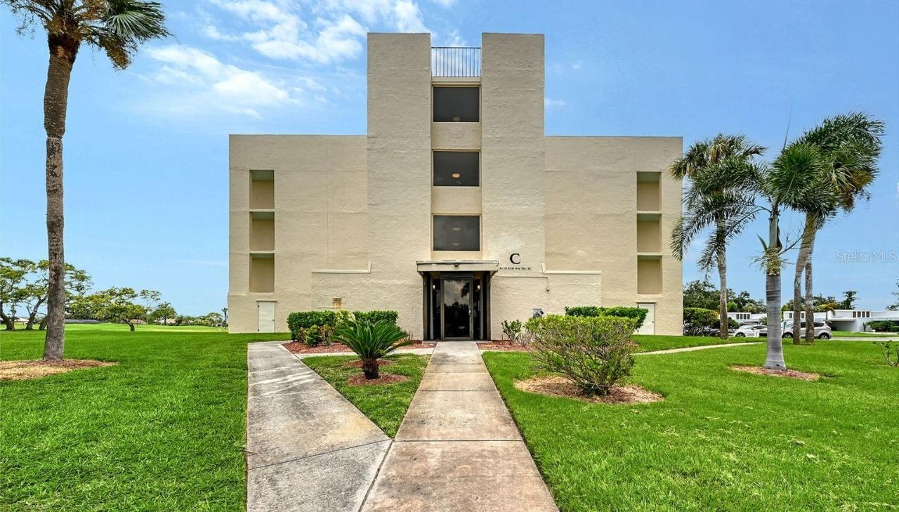 4119 61st Avenue Terrace W. Ter. #107, Bradenton, FL 34210