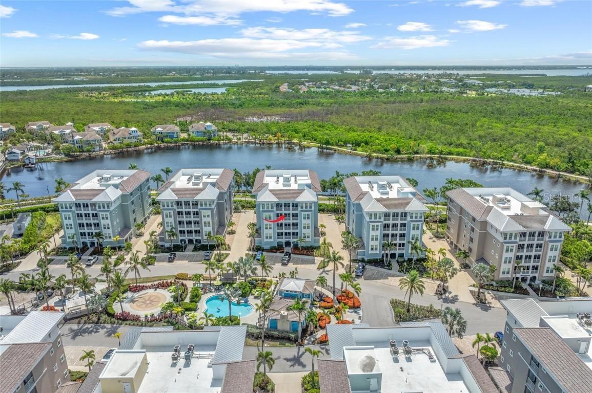 387 Aruba Cir. #301, Bradenton, FL 34209