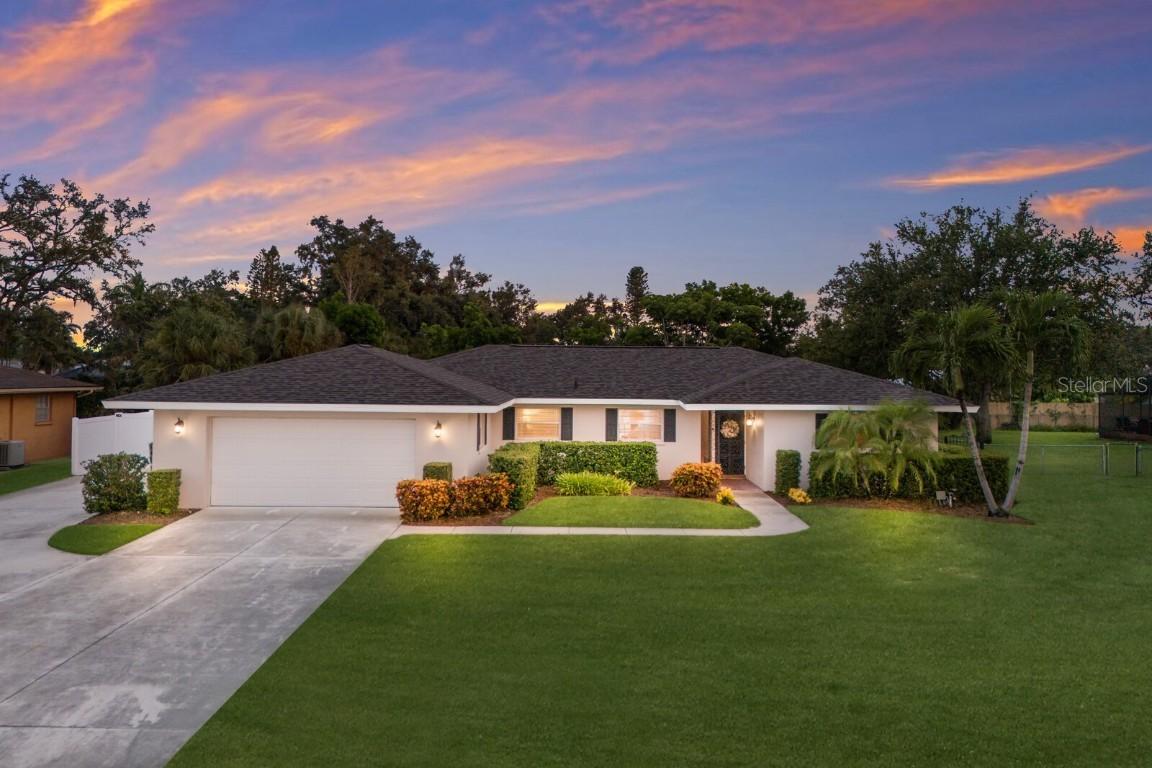 7705 16th Ave., Bradenton, FL 34209