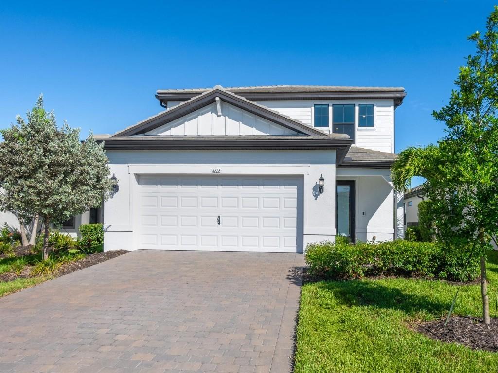 6228 Baywood Ct., Lakewood Ranch, FL 34211