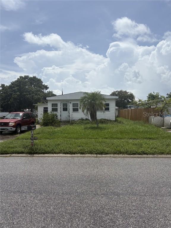 13806 60th St., Clearwater, FL 33760