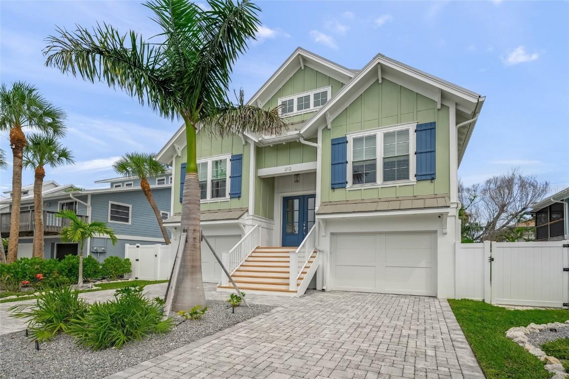 212 70th St., Holmes Beach, FL 34217