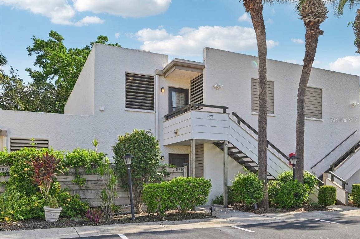 378 Springdale Dr., Bradenton, FL 34210