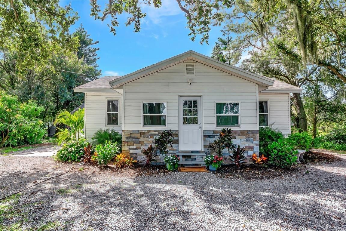 10589 Brendle Rd., Myakka City, FL 34251