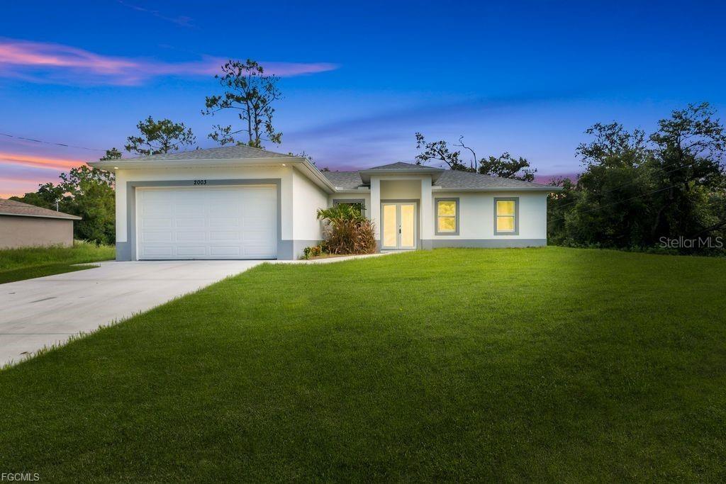 2003 E 14th St., Lehigh Acres, FL 33972