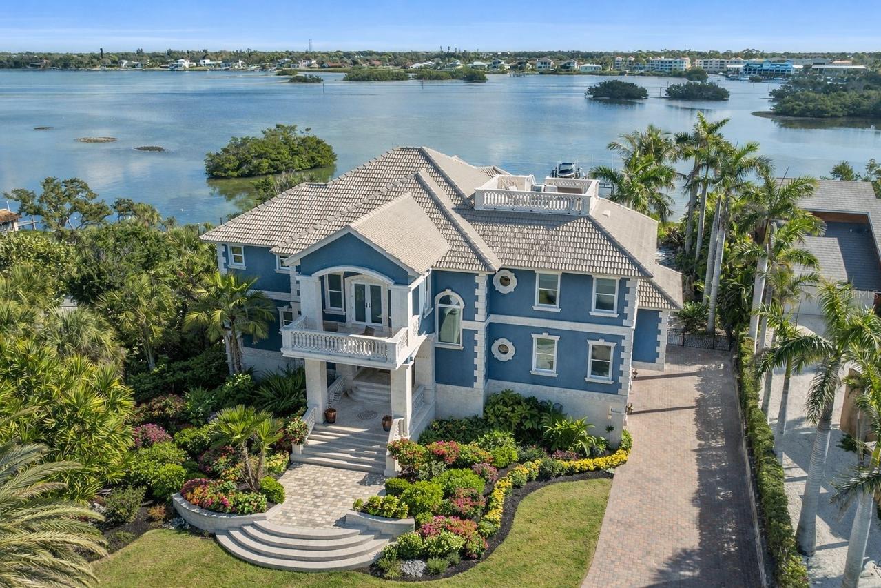 144 N Casey Key Rd., Osprey, FL 34229