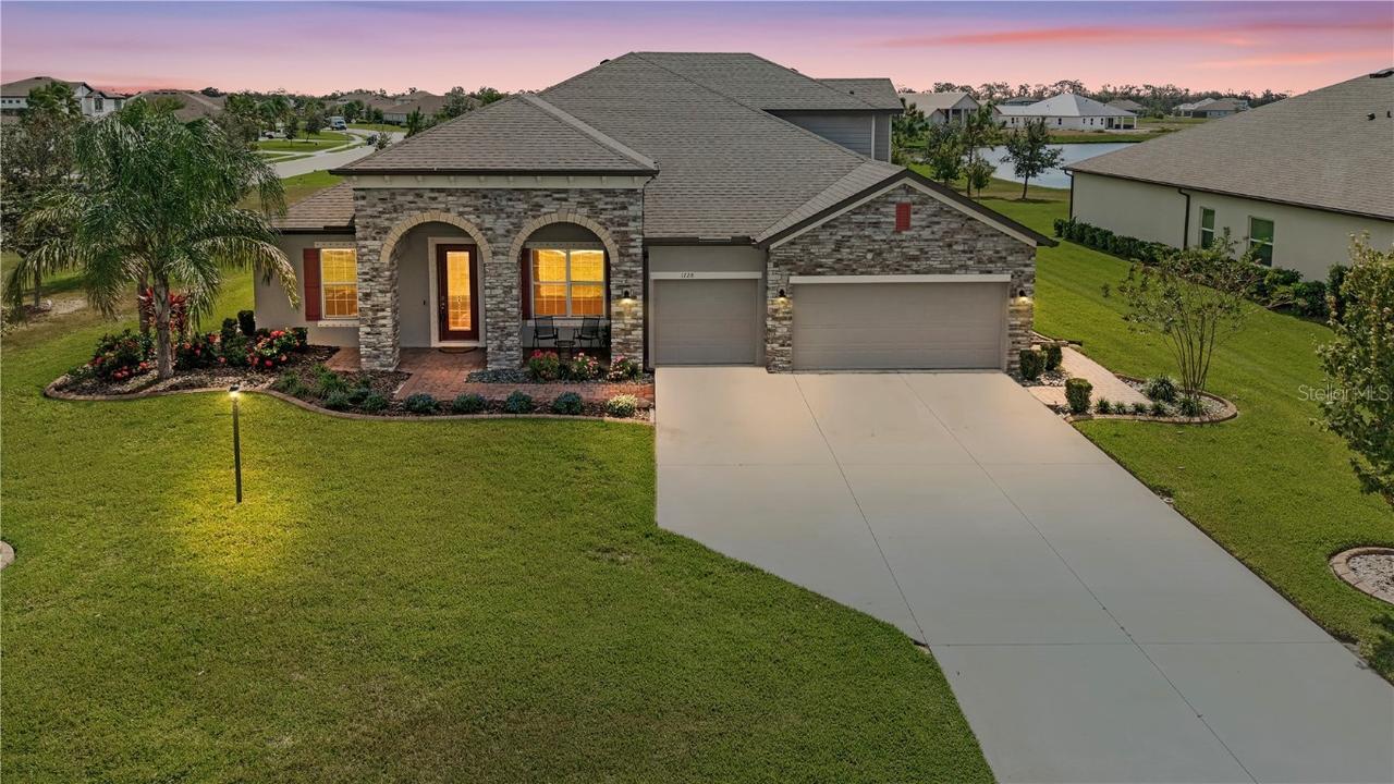 1728 Twin Rivers Tr., Parrish, FL 34219
