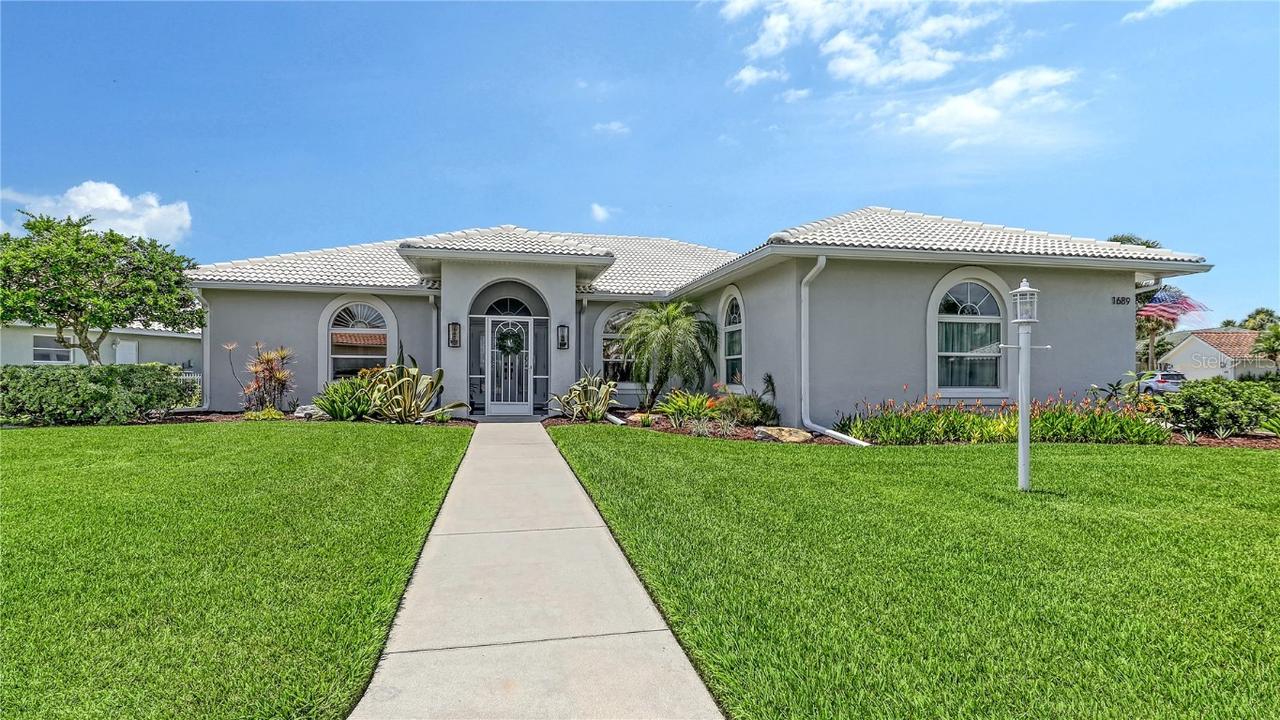 1689 Valley Dr., Venice, FL 34292