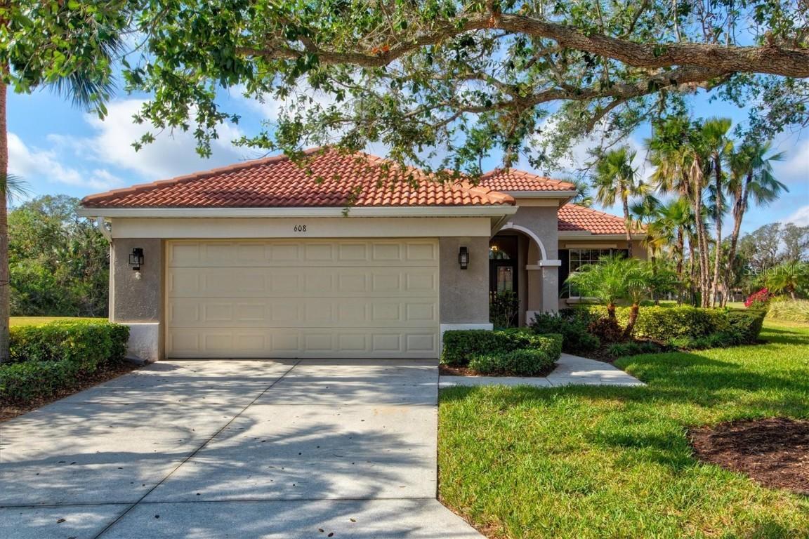 608 Misty Pond Ct., Bradenton, FL 34212