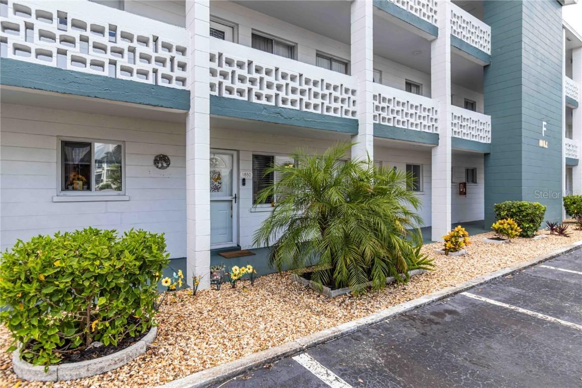 1850 Sunny Dr. #F4, Bradenton, FL 34207