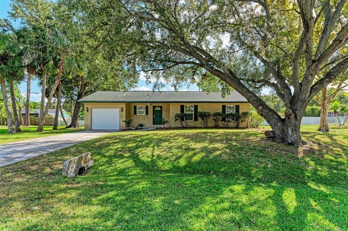 8104 26th St., Ellenton, FL 34222