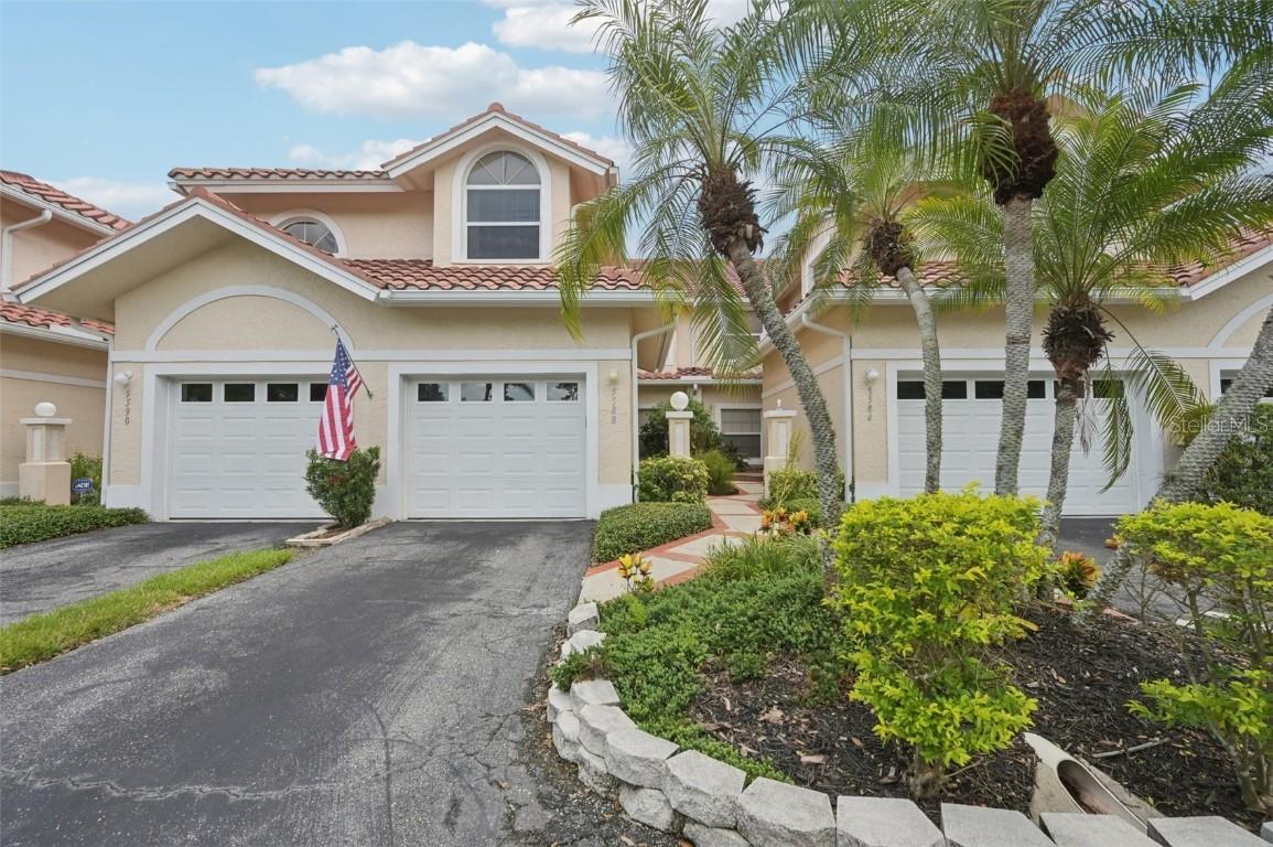 5588 Golf Pointe Dr. #1, Sarasota, FL 34243