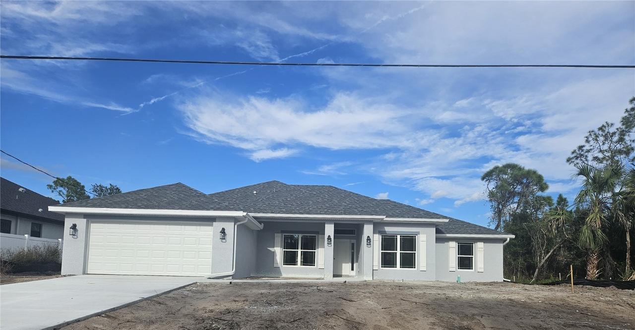 2562 Nordendale Blvd., North Port, FL 34288