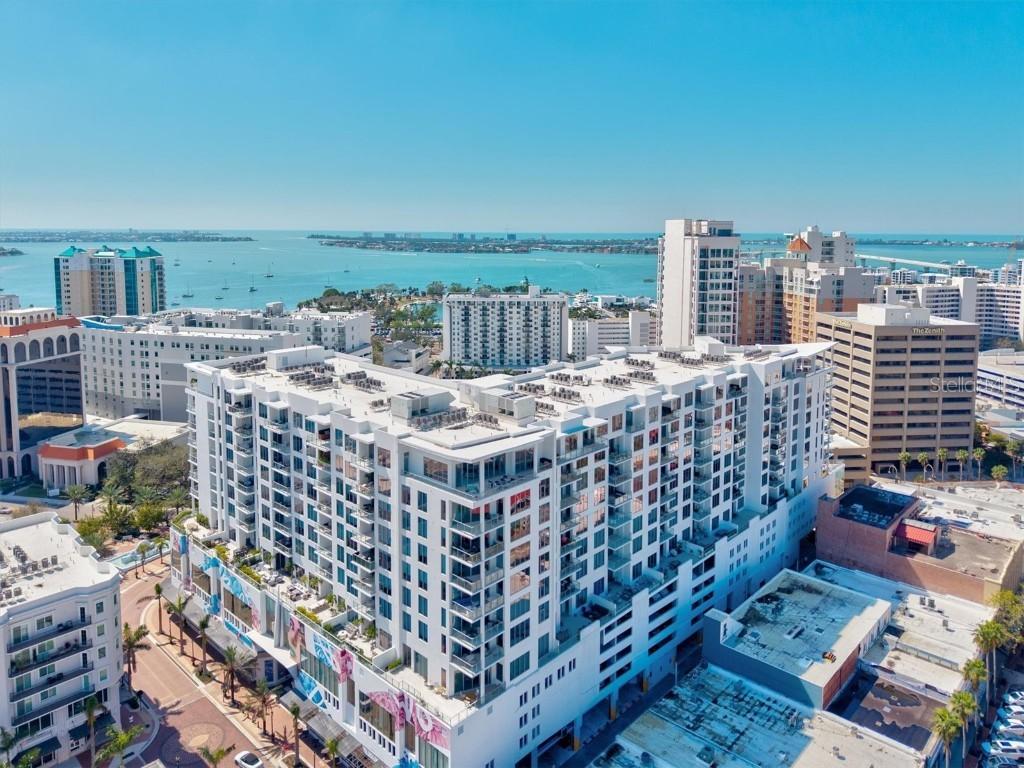 111 S Pineapple Ave. #711, Sarasota, FL 34236