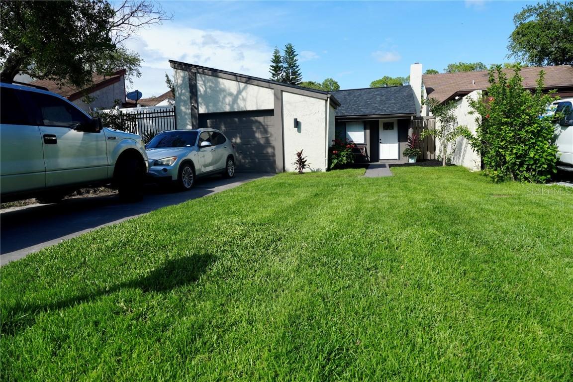 12210 Saddle Strap Row, Hudson, FL 34667