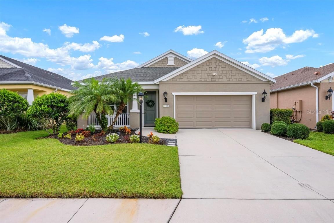 4616 Whispering Leaves Dr., Sarasota, FL 34243