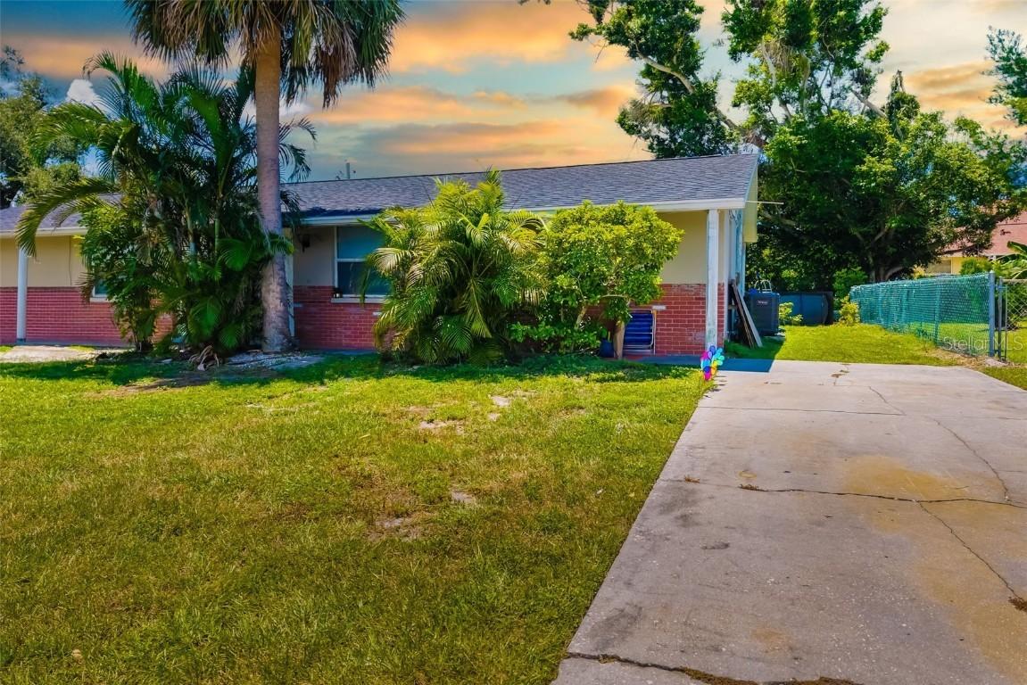 544 Briarwood Rd., Venice, FL 34293