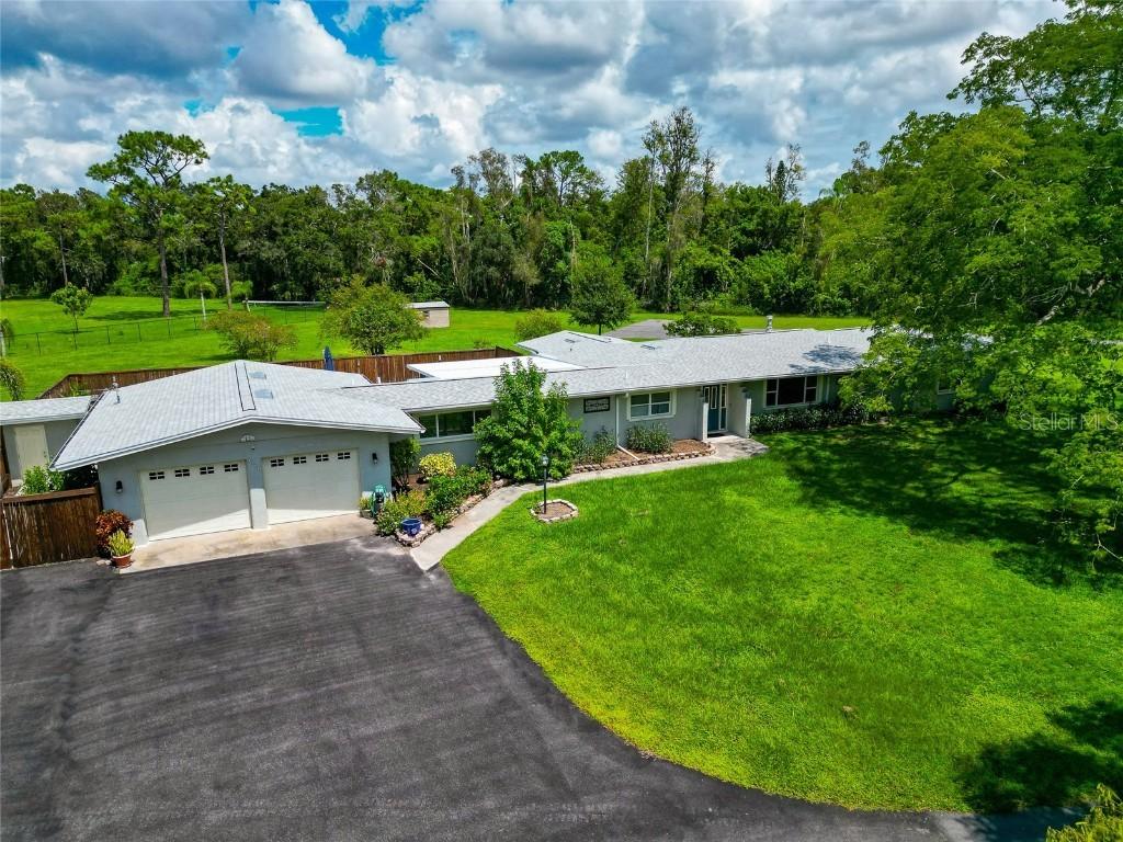 5310 N Tuttle Ave., Sarasota, FL 34234