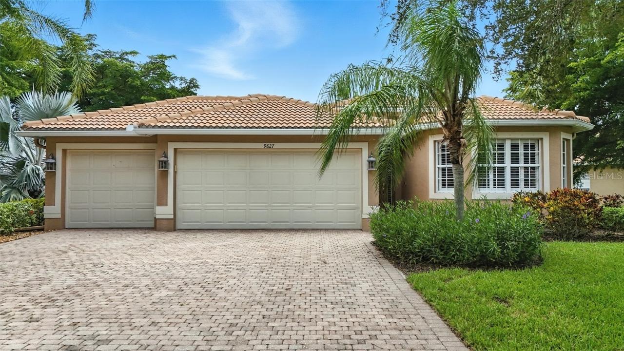 9827 Colonial Walk, Estero, FL 33928