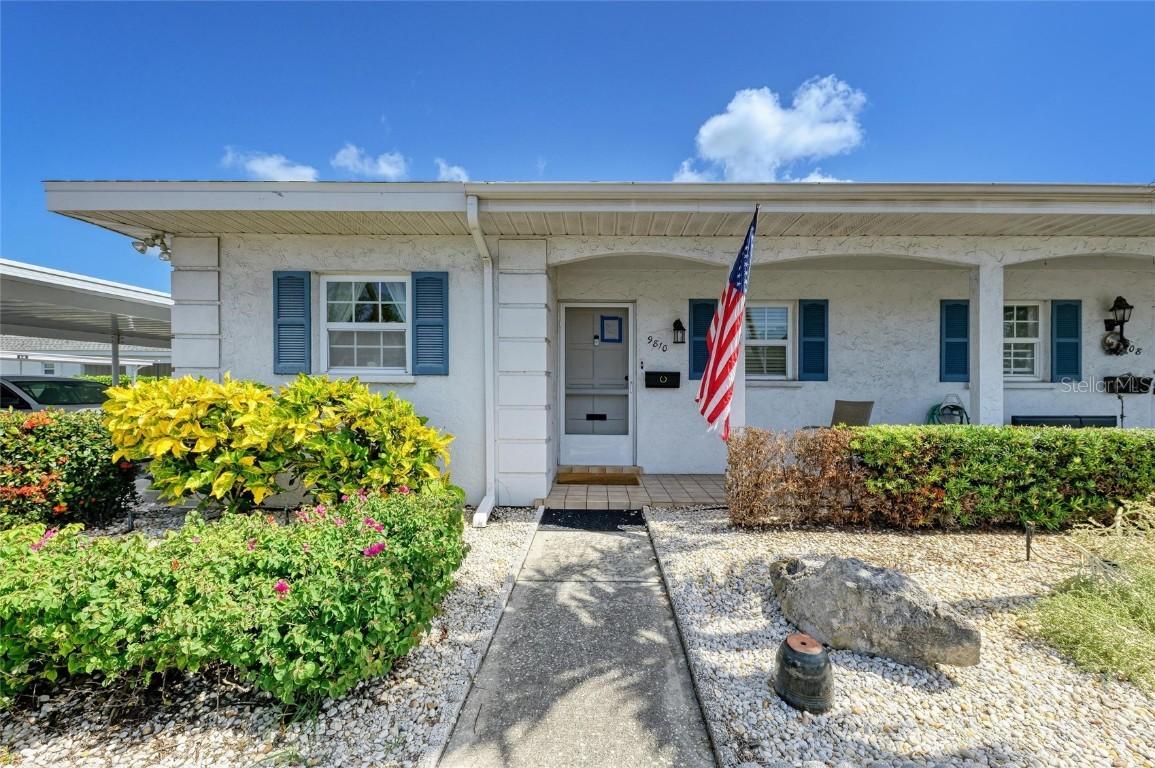 9810 Dorado Ave., Bradenton, FL 34210