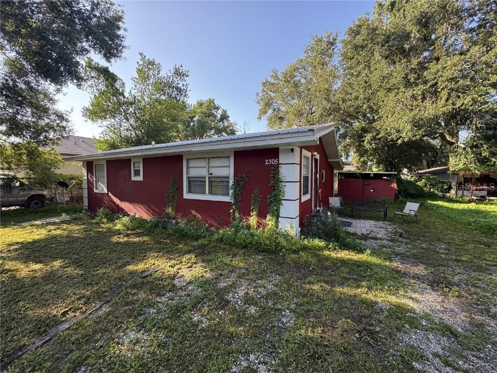 2305 E 148th Ave., Lutz, FL 33549