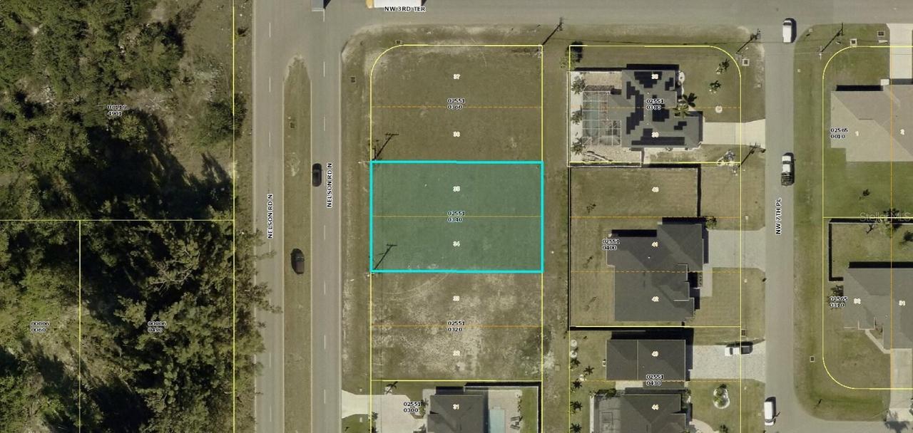 307 Nelson Rd., Cape Coral, FL 33993