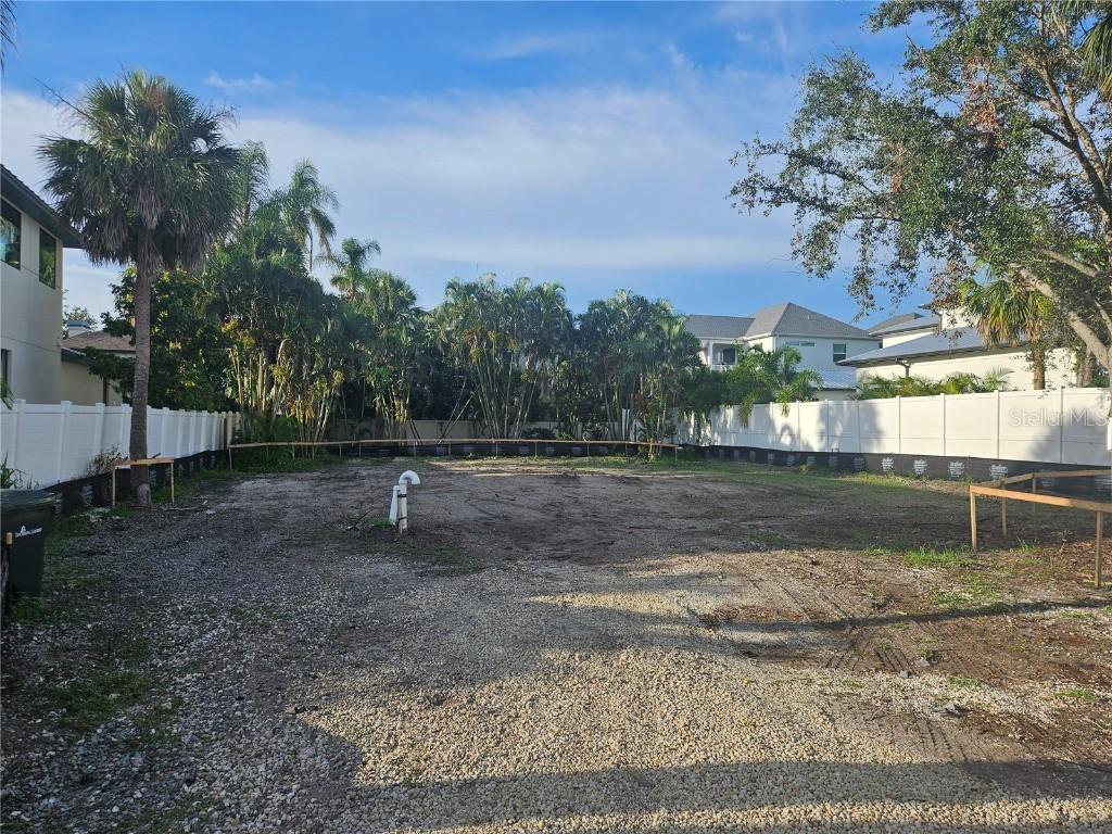 1603 Bay Rd., Sarasota, FL 34239