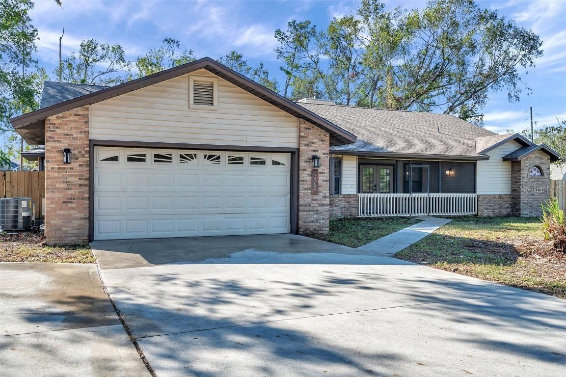 9502 59th Ave., Bradenton, FL 34202