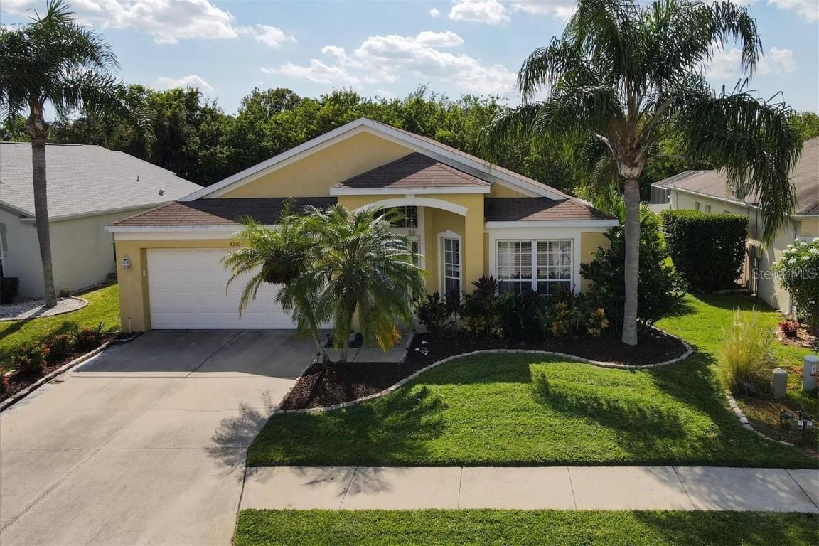 4510 Sanibel Way, Bradenton, FL 34203