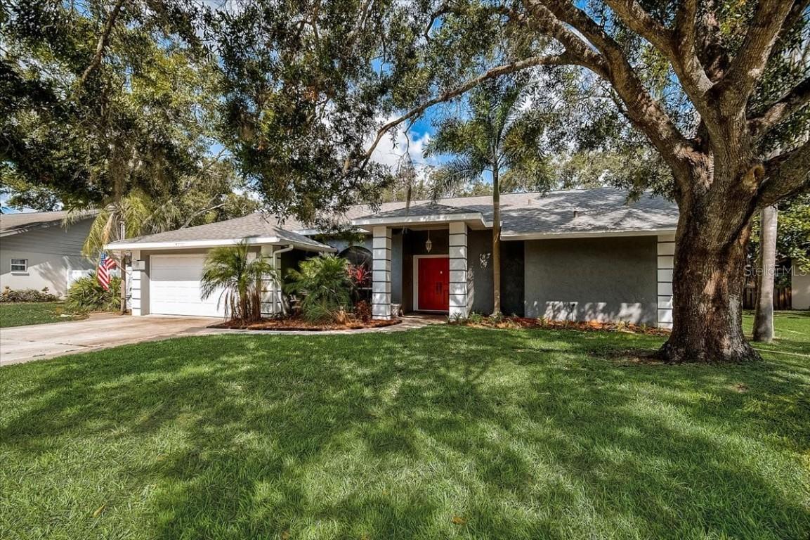 4911 79th Avenue Plz., Sarasota, FL 34243