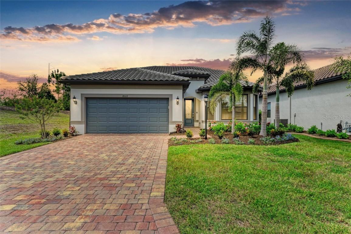 18122 Harwich Pl., Lakewood Ranch, FL 34202