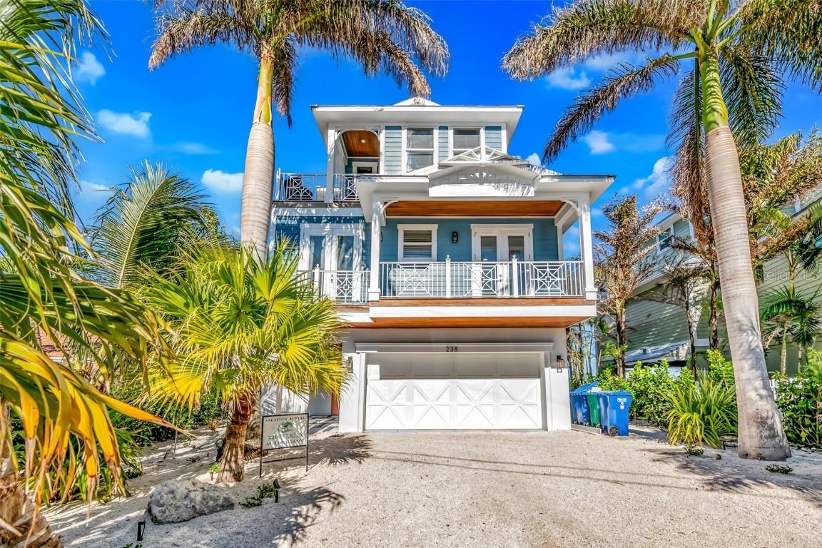238 S Harbor Dr., Holmes Beach, FL 34217