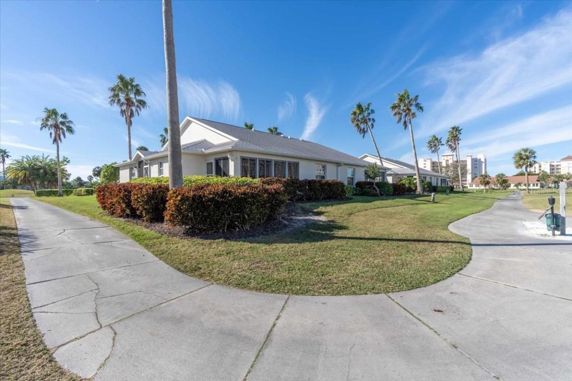 1702 Fairway Trace, Palmetto, FL 34221