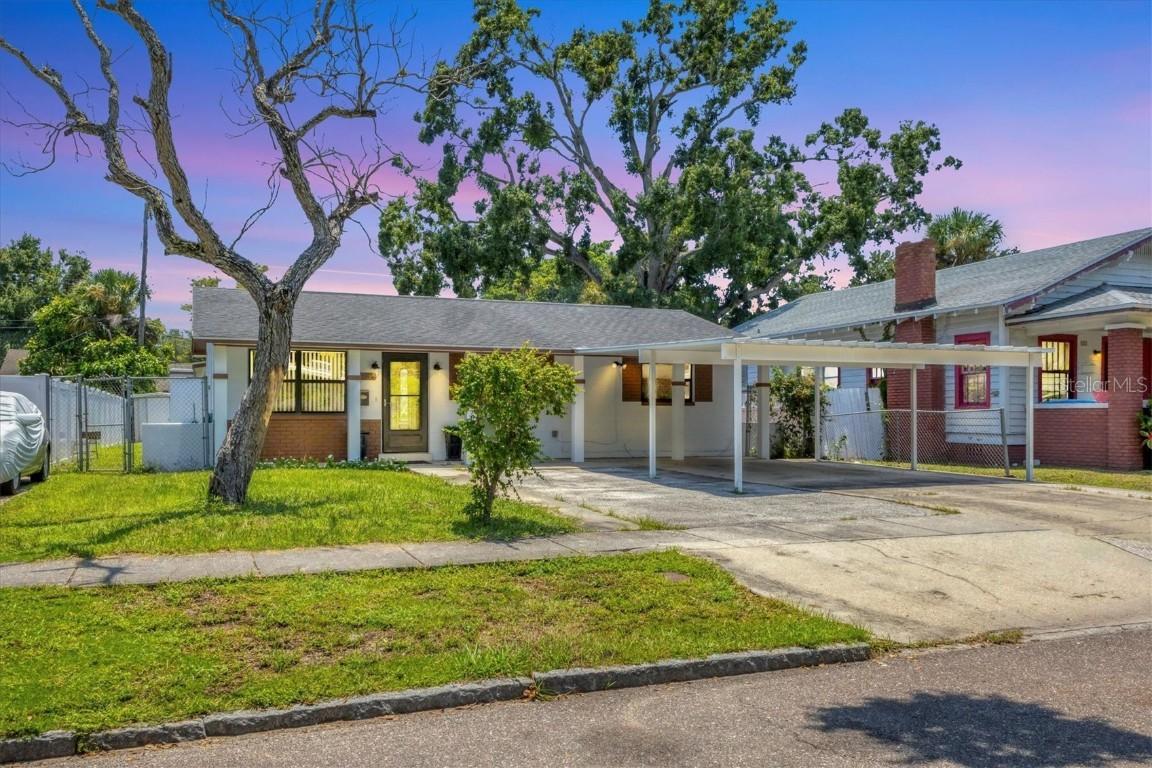 1054 13th Ave., St Petersburg, FL 33705
