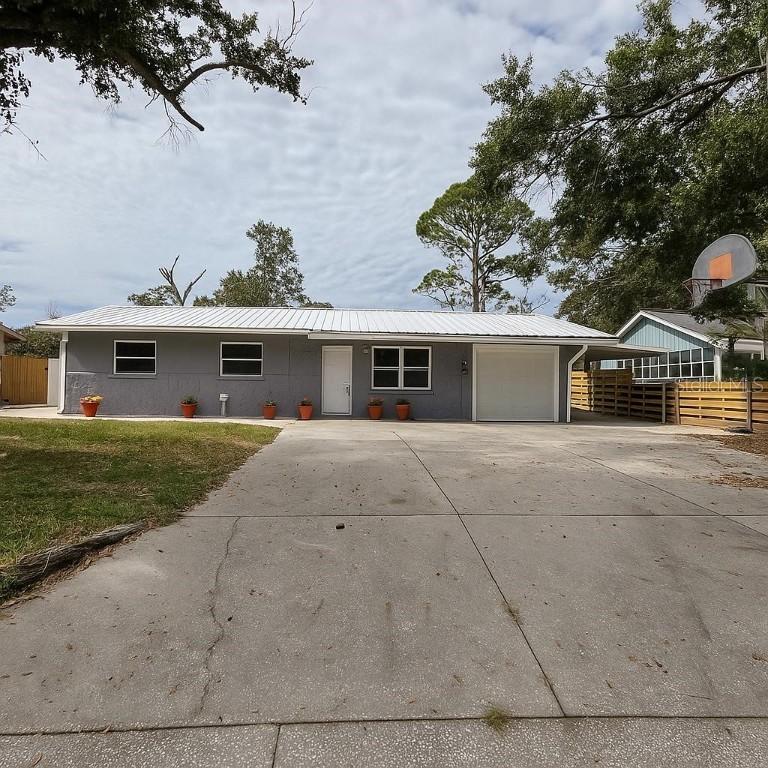 3938 Vana Dr., Sarasota, FL 34241