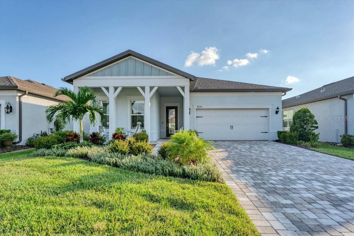 8541 Coastal Palms Glen, Parrish, FL 34219