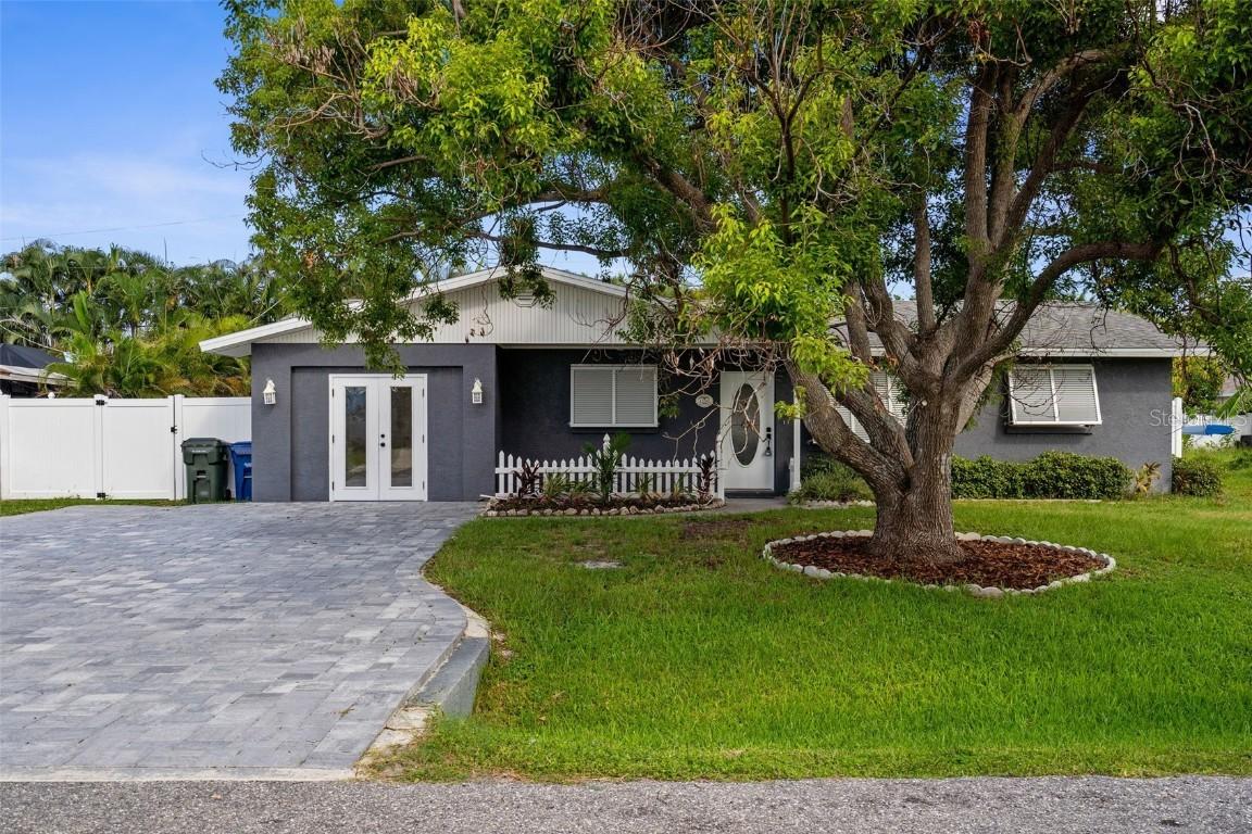 1150 Cumberland Rd., Venice, FL 34293
