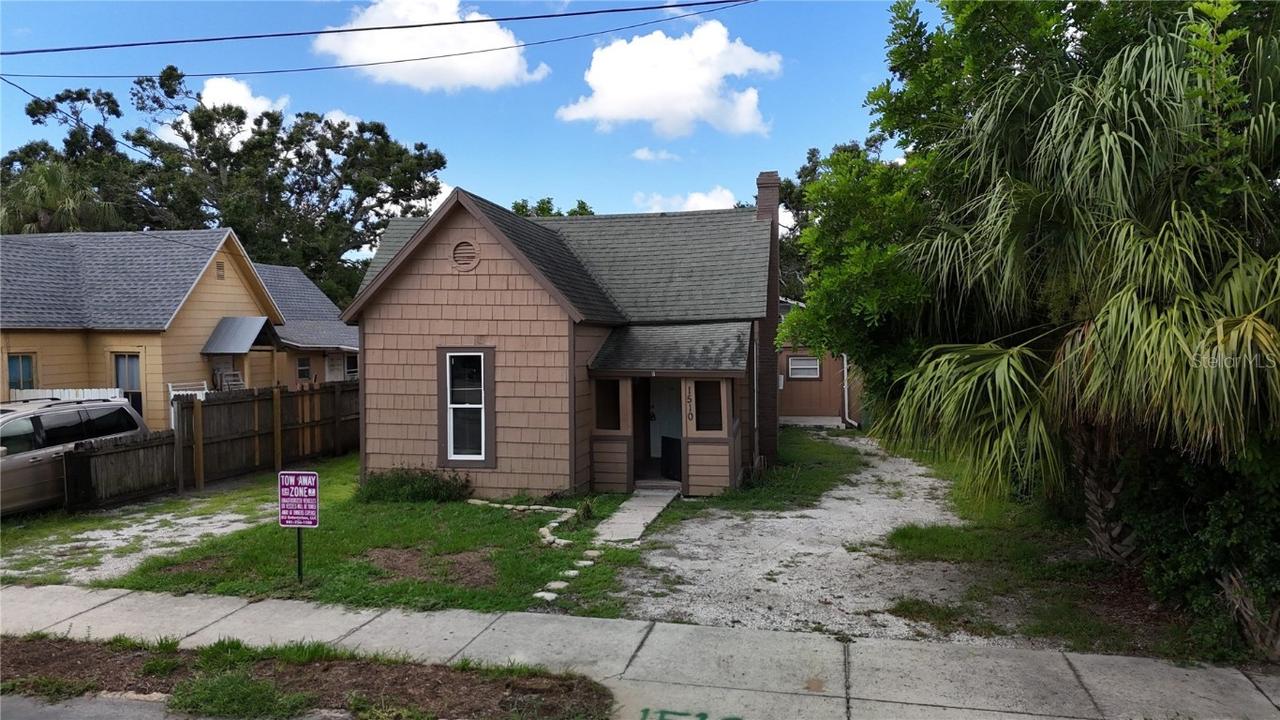 1510 10th St., Bradenton, FL 34205