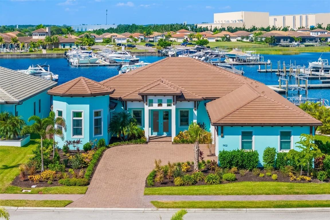 1902 4th St., Palmetto, FL 34221