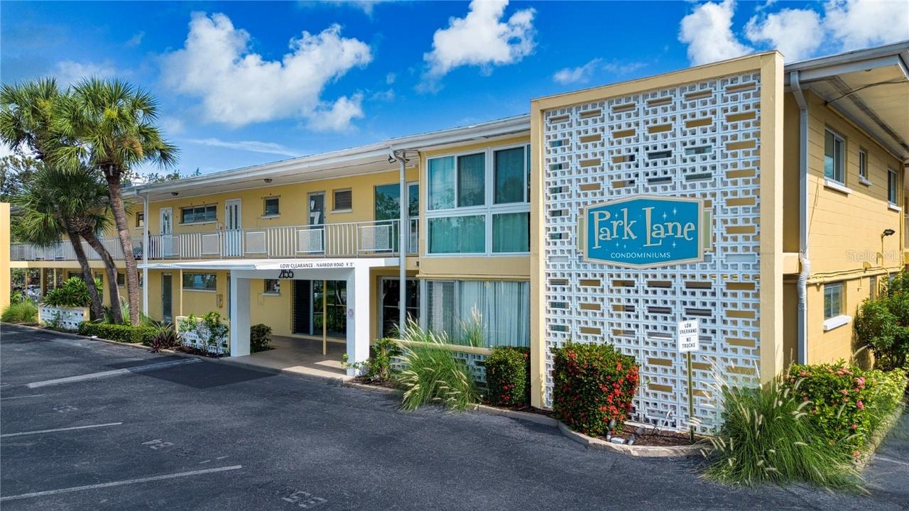 2155 Wood St. #6A, Sarasota, FL 34237