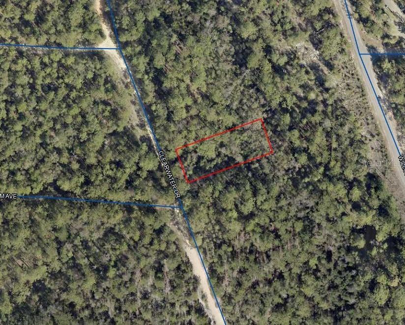 Clearwater Dr., Defuniak Springs, FL 32433