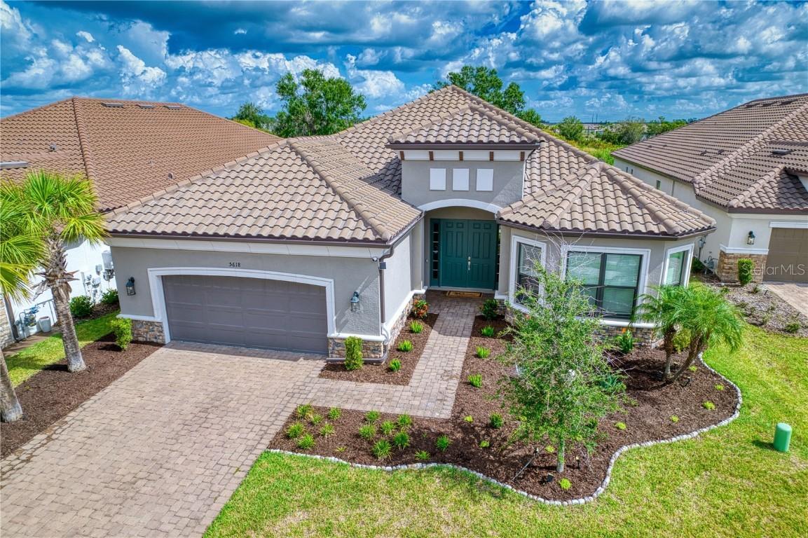 5618 Caserta Ct., Palmetto, FL 34221