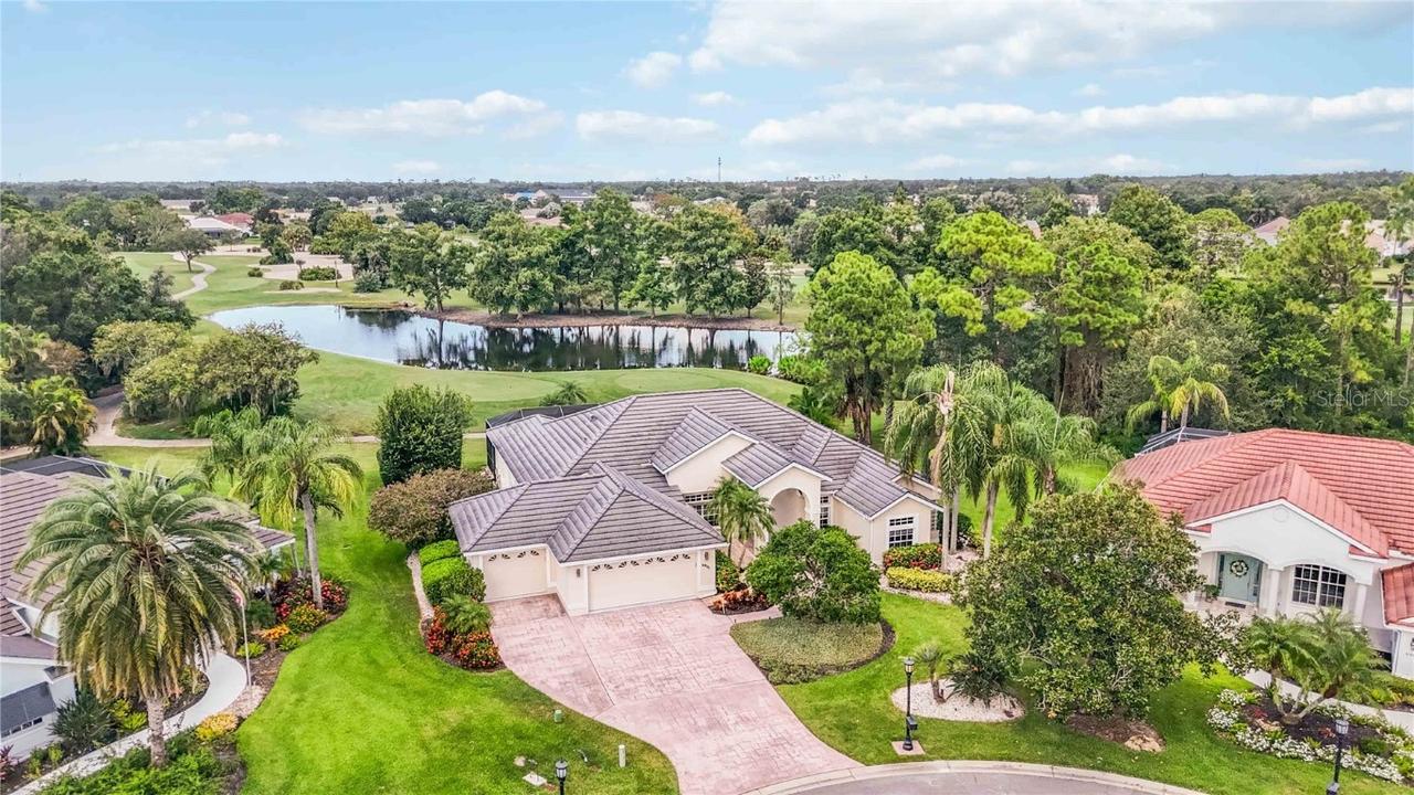 6901 Chickasaw Bayou Rd., Bradenton, FL 34203