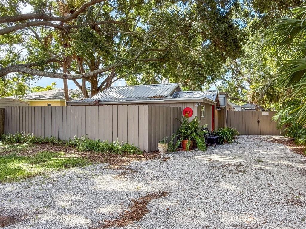 1108 Colleton Dr., Sarasota, FL 34234