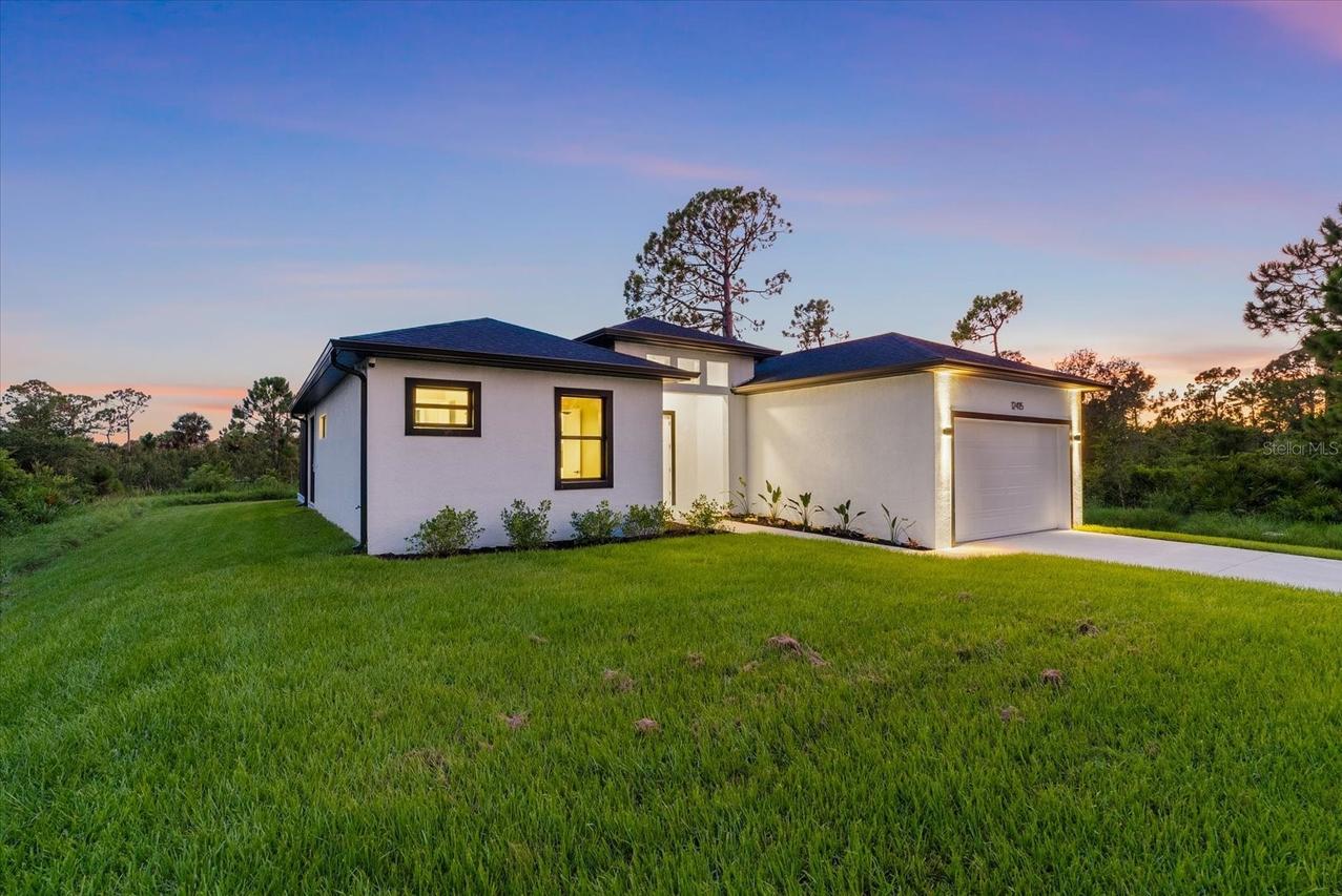 12415 Mellon Ave., Port Charlotte, FL 33953
