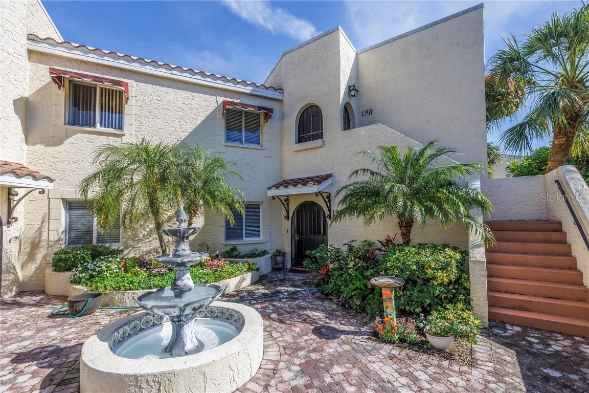 6101 34th St. #19H, Bradenton, FL 34210